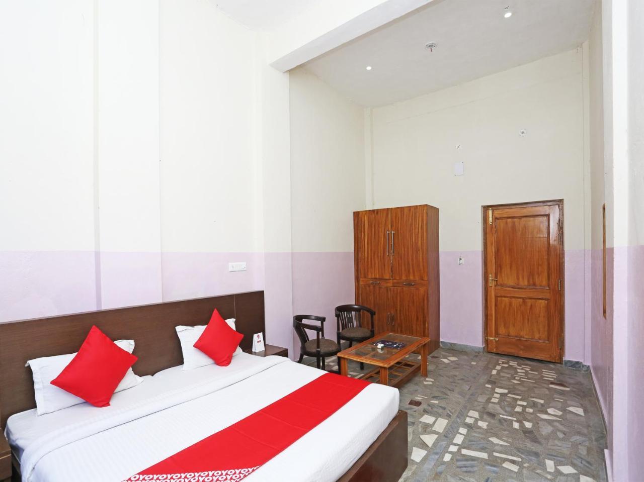 Oyo 19638 Hotel Jay Continental Almora Exteriör bild